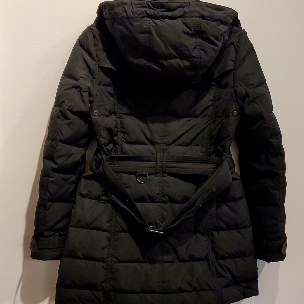 Burberry Brit Quilted Ashwick Puffer Down Coat in Black - Picture 5 of 11